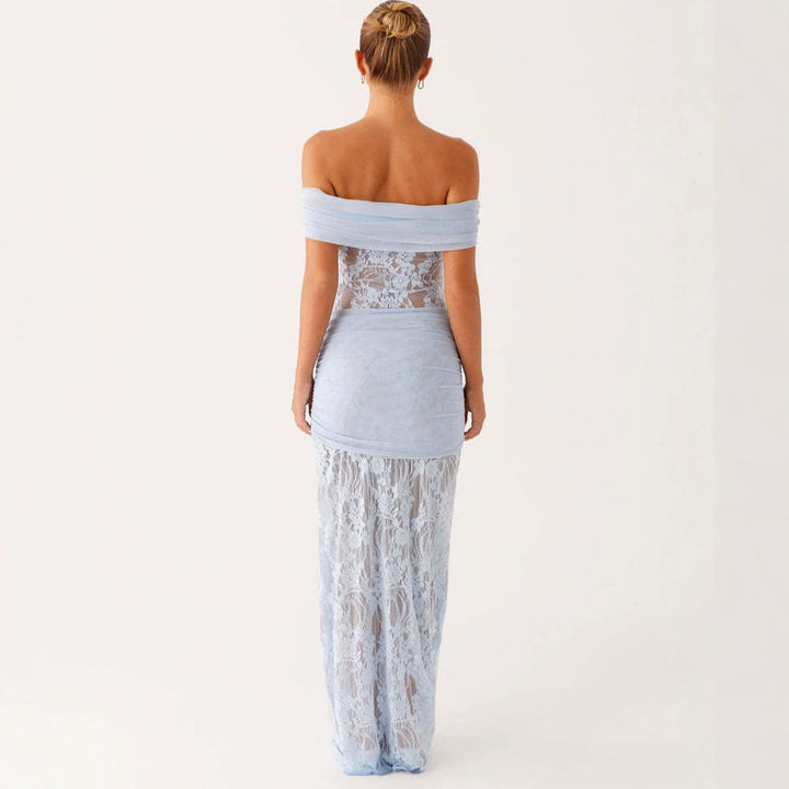 Dame Elegant draperet spidskjole med off-shoulder design Skovae