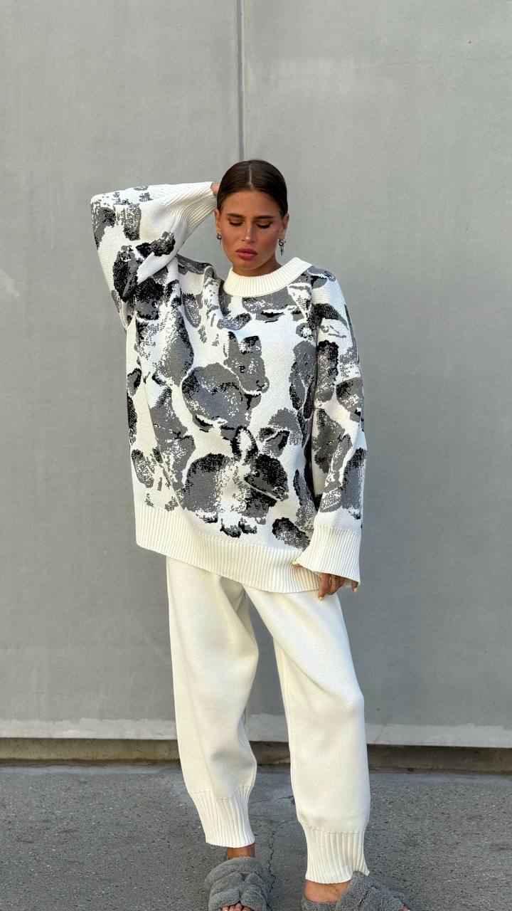 Kvinders hyggelige sweatshirt med trendy blomstermotiv Stilla