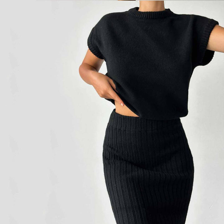 Dame strik top og maxiskørt sæt med elegant ribdesign Stilla