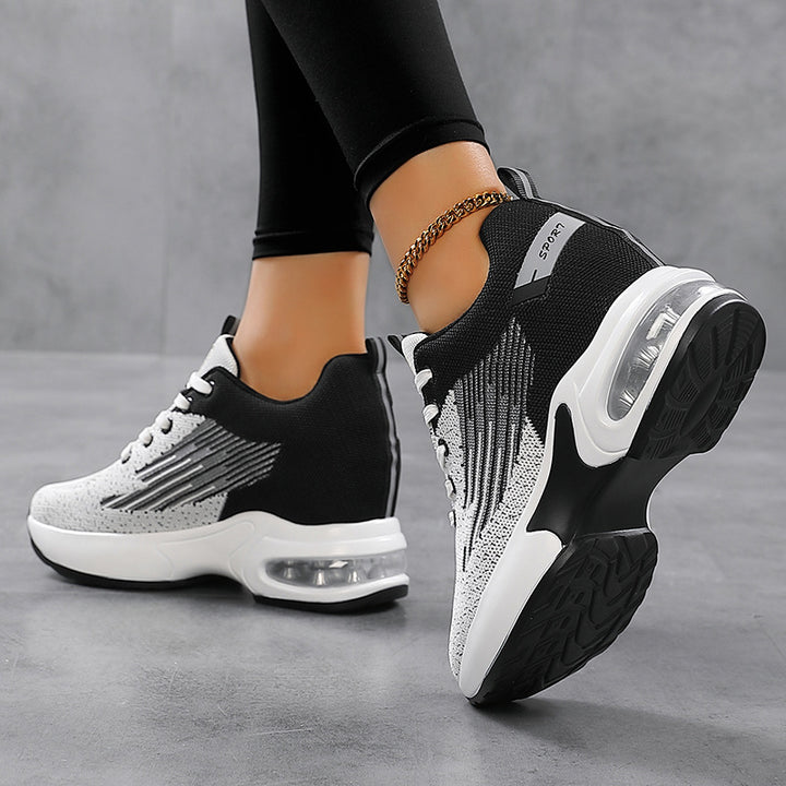 Dame Air-Cushioned Performance Sneakers Stilla