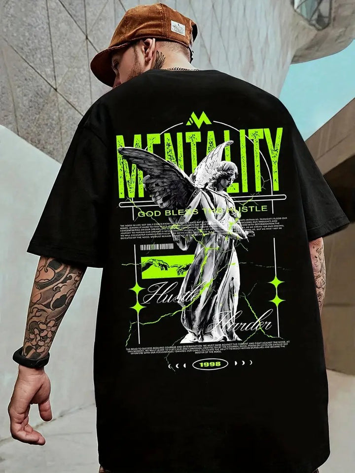Dame T-shirt med kunstnerisk floral motiv og afslappet snit Skovae