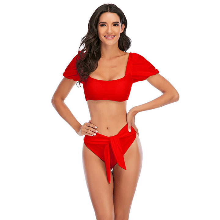 Dame bikini-sæt med pufærmer og elegant sløjfebånddesign Stilla