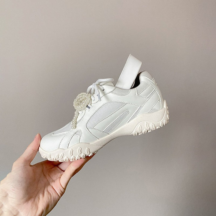 Dame mode sporty sneakers med perleaccent Stilla