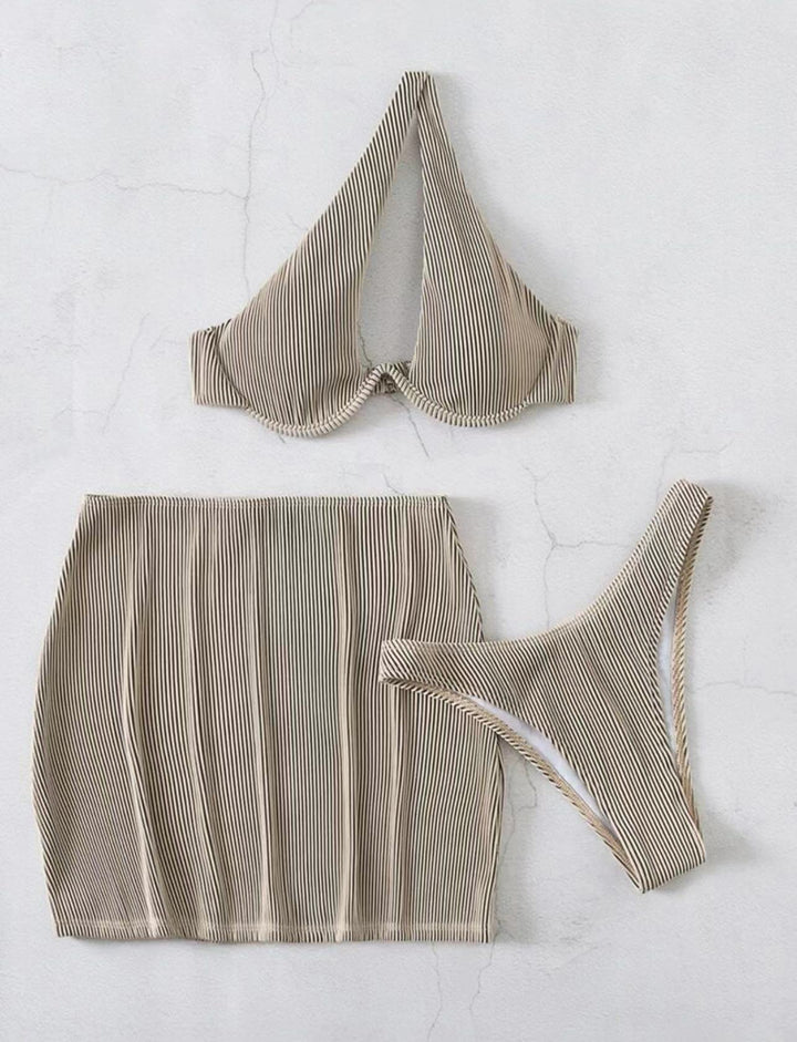 Dame Stilfuld Bikini med asymmetrisk top og figursyet nederdel Stilla