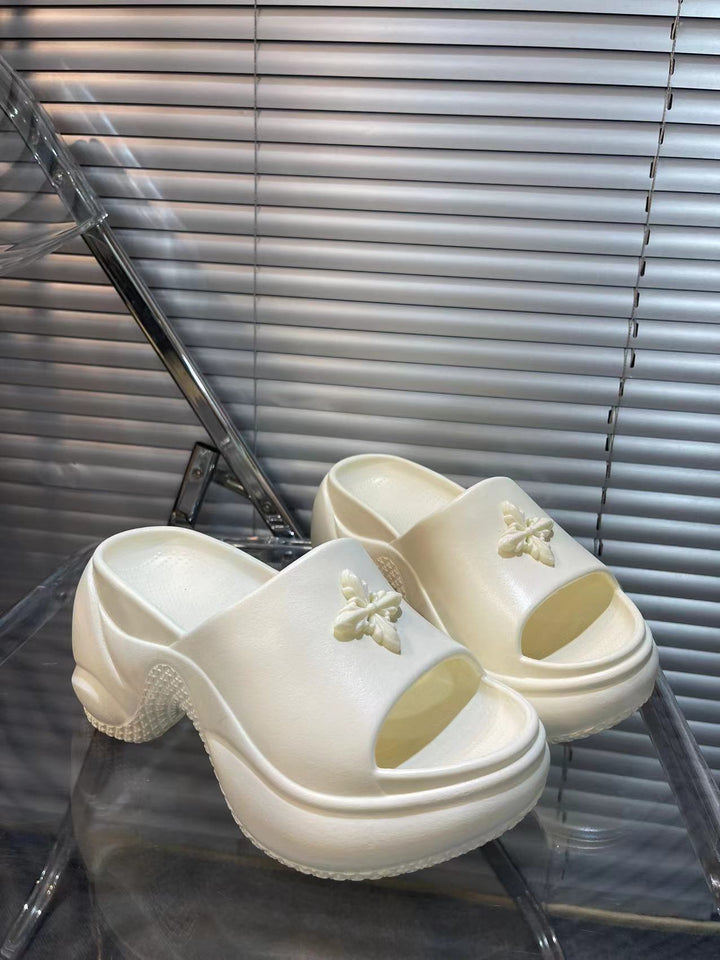 Dame komfortable slippers med legende sommerfugledesign Stilla