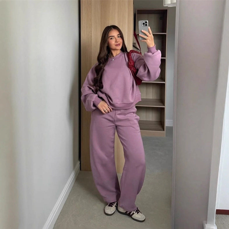 Kvinders afslappede sweatshirt og joggebukser sæt med cropped top og bred ben Skovae