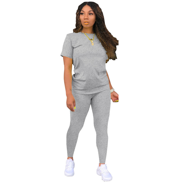 Dame Sporty Sæt med behagelig T-shirt og tætsiddende leggings Stilla