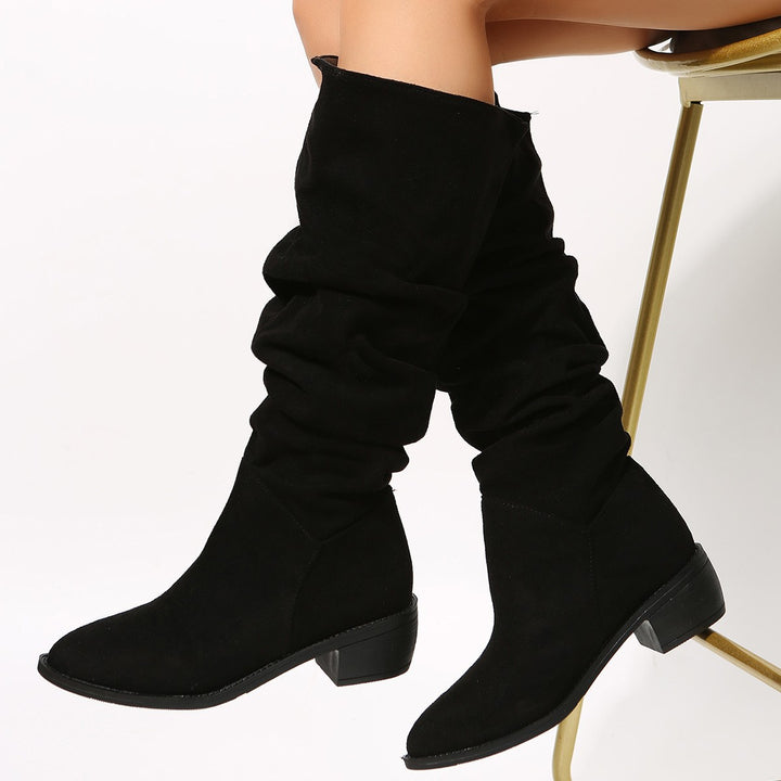 Dame støvler med afslappet slip-on design og elegant plisseret look Stilla