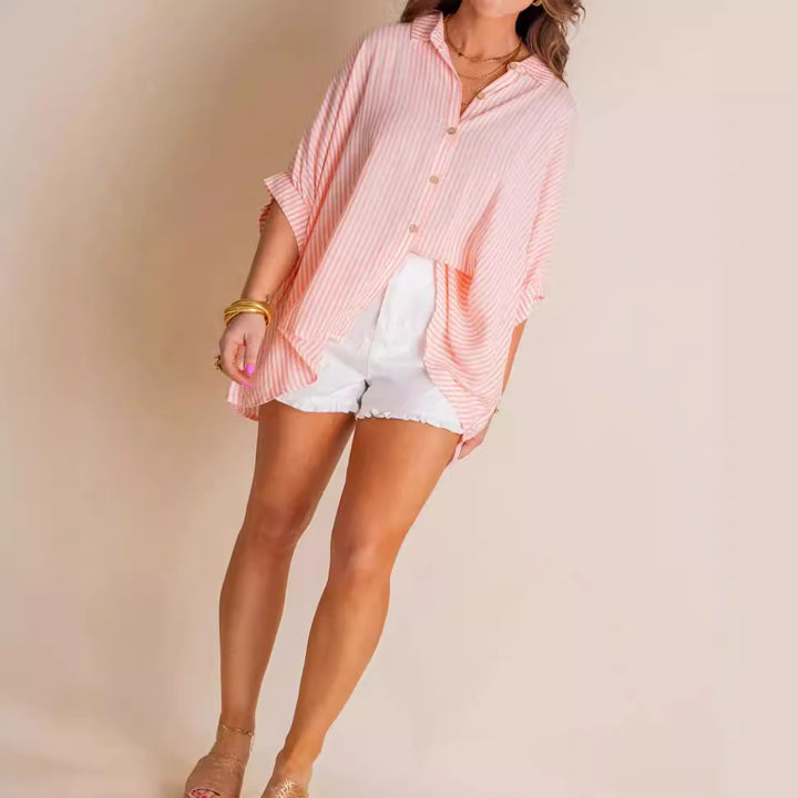 Dame afslappet stribet bluse med knapdetaljer og oversized snit Stilla