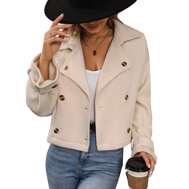 Dame kort plysjakke i moderne oversized stil Stilla