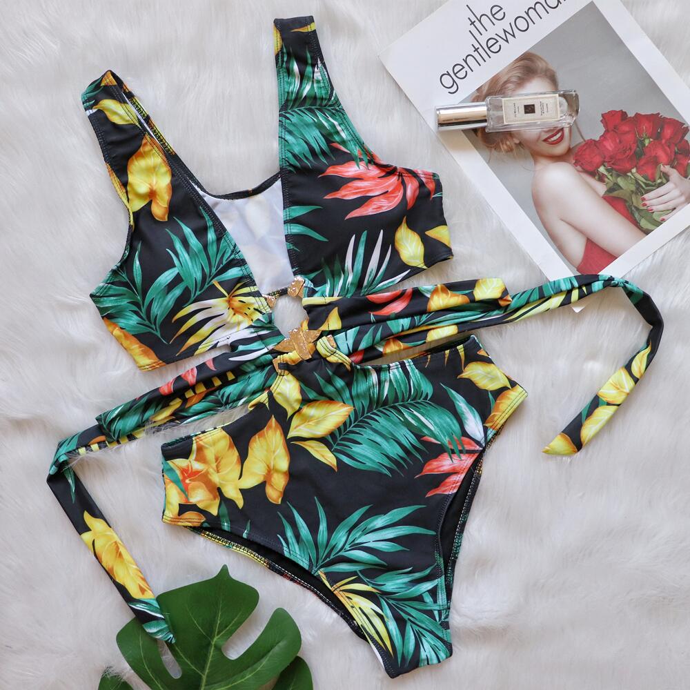 Dame Cut-Out Blomsterprint Heldragt Badedragt Stilla