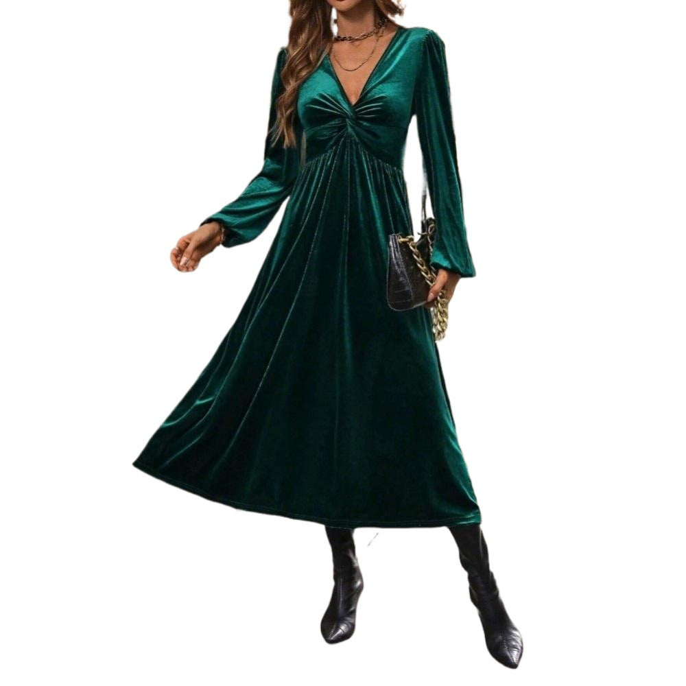Kvinders velour midi kjole med elegant omslag design og dyb V-hals Stilla