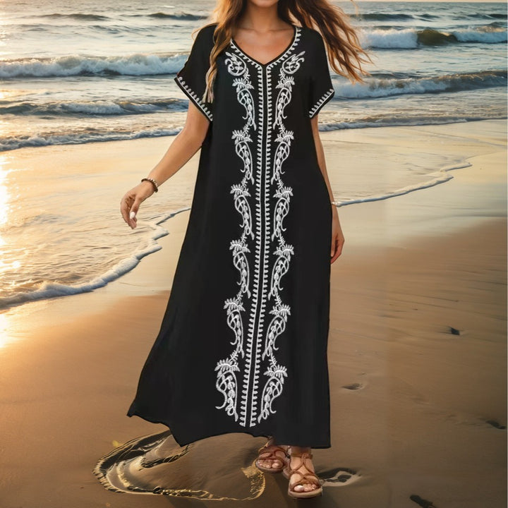 Dame elegant Strandcover med filigran broderidesign Skovae