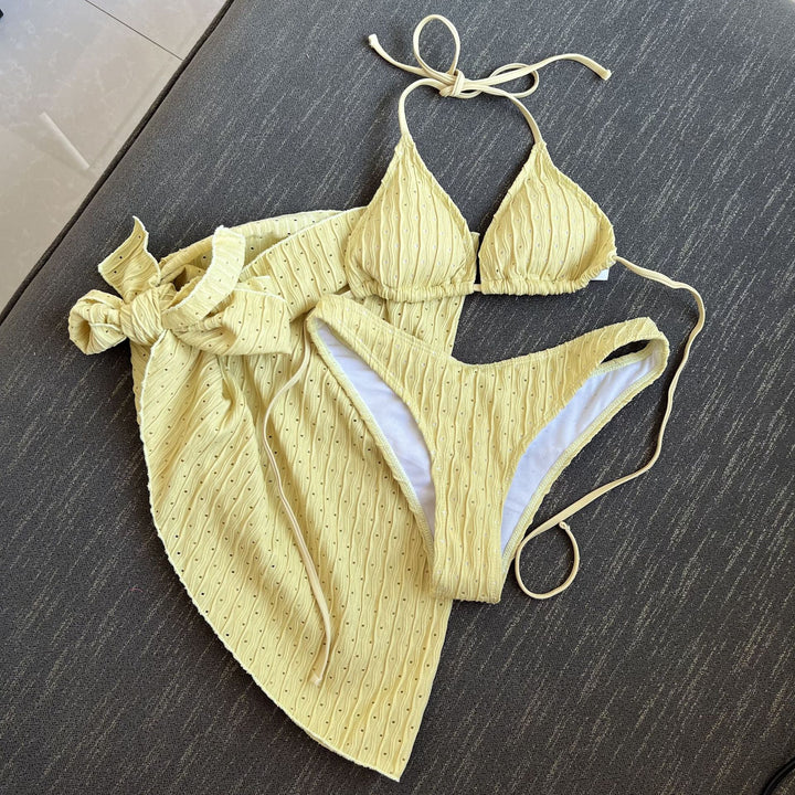 Dame bikini sæt med skinnende accenter og legesyg svømmerock Stilla