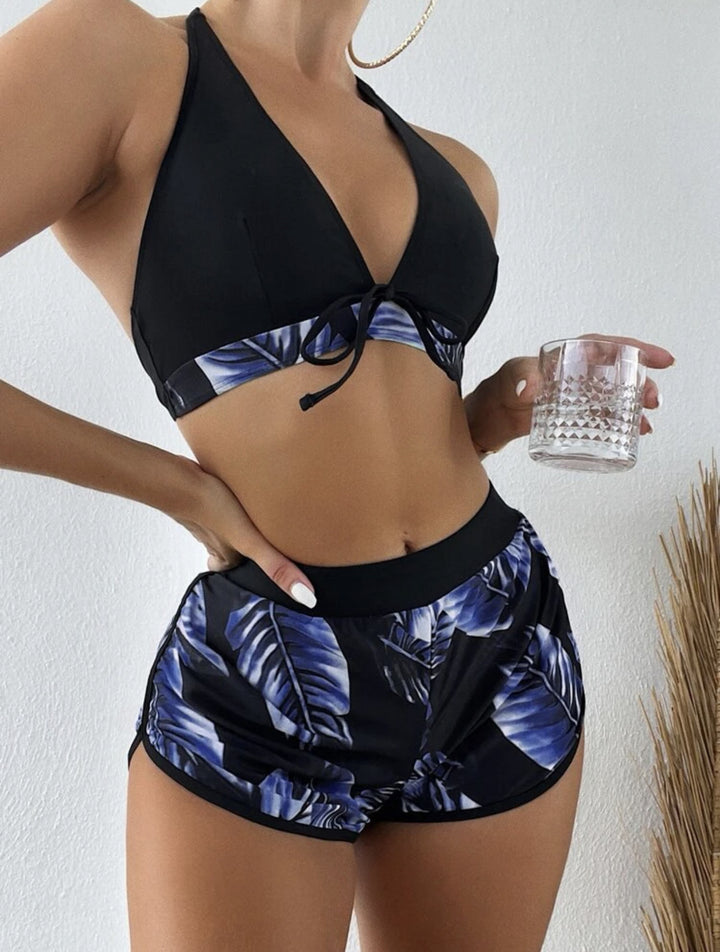 Dame Bikini-top med aftagelige stropper og moderigtige shorts Skovae