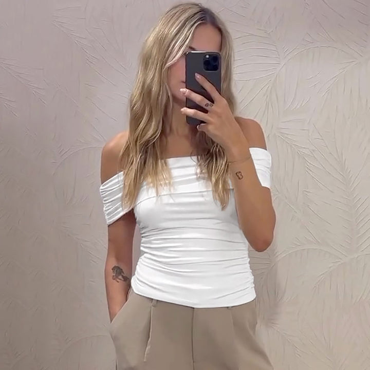 Dame Off-Shoulder Top med rynket design Stilla