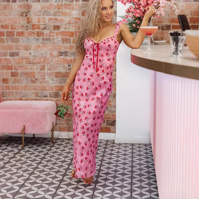Dame maxikjole med blomsterdesign og skulderfri rynkning Stilla