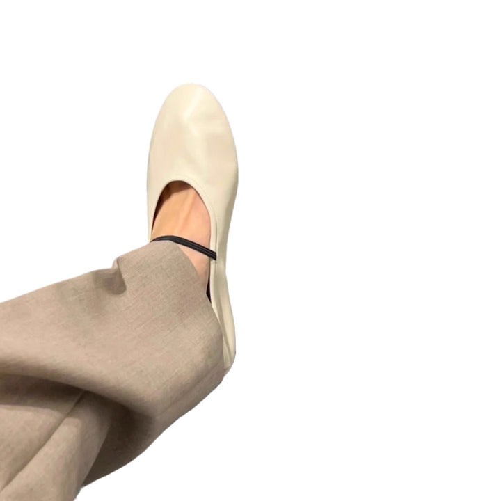 Dame Klassiske Ballerinaer med elegant remdesign Stilla