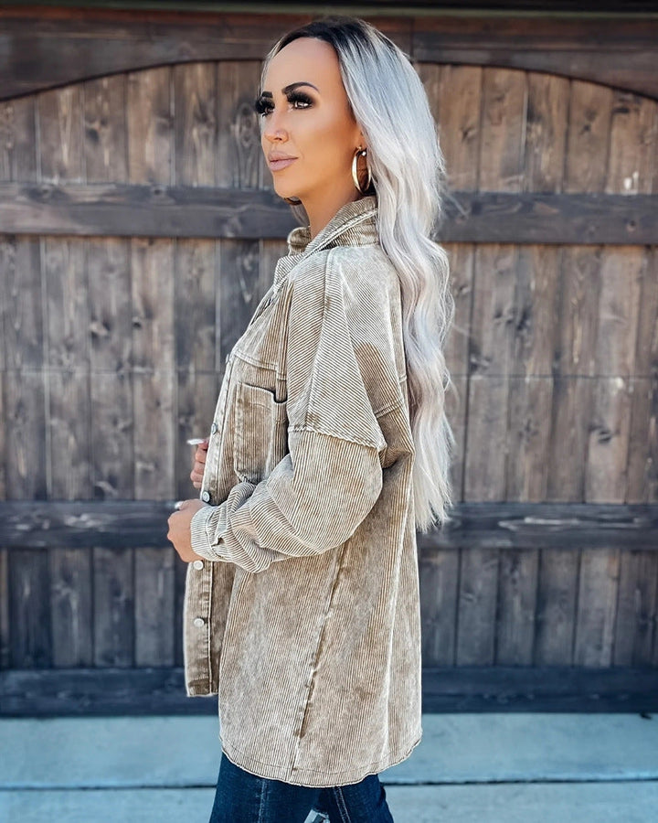 Stilla | Button Down Langærmet Curdoroy Shacket Top