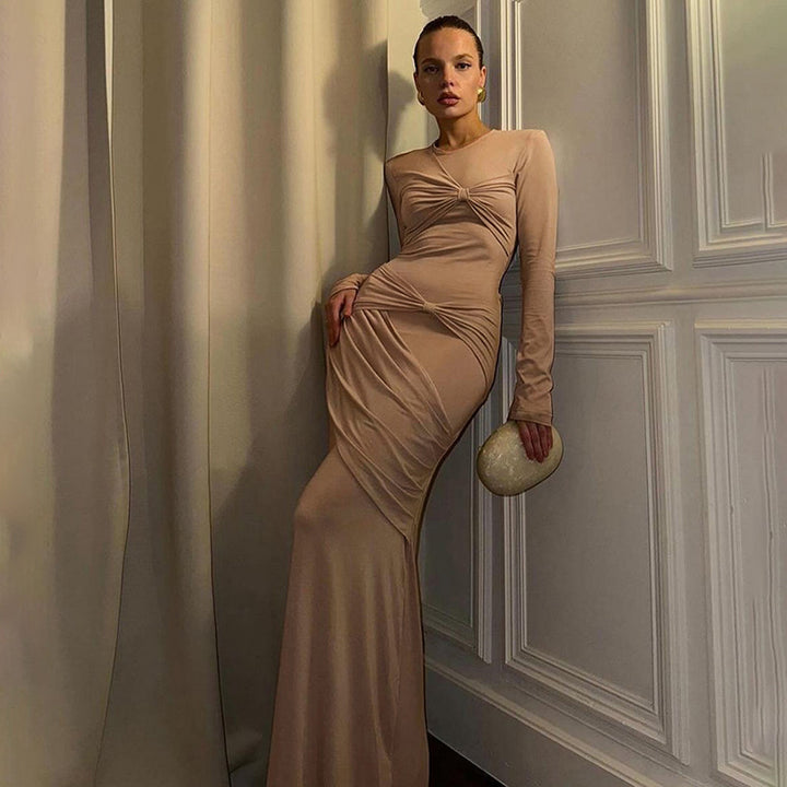 Dame maxikjole med elegant drapering og lange ærmer Stilla