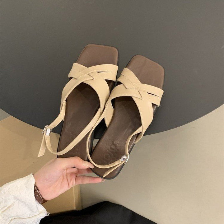Dame Plateau Sandaler med elegant krydsrem-design og komfortabel fodseng Stilla