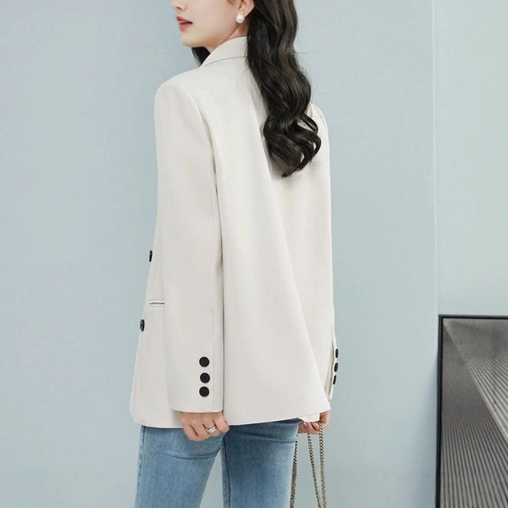 Kvinders stilfulde oversized blazer med dobbelt knapfane og stilfulde detaljer Stilla
