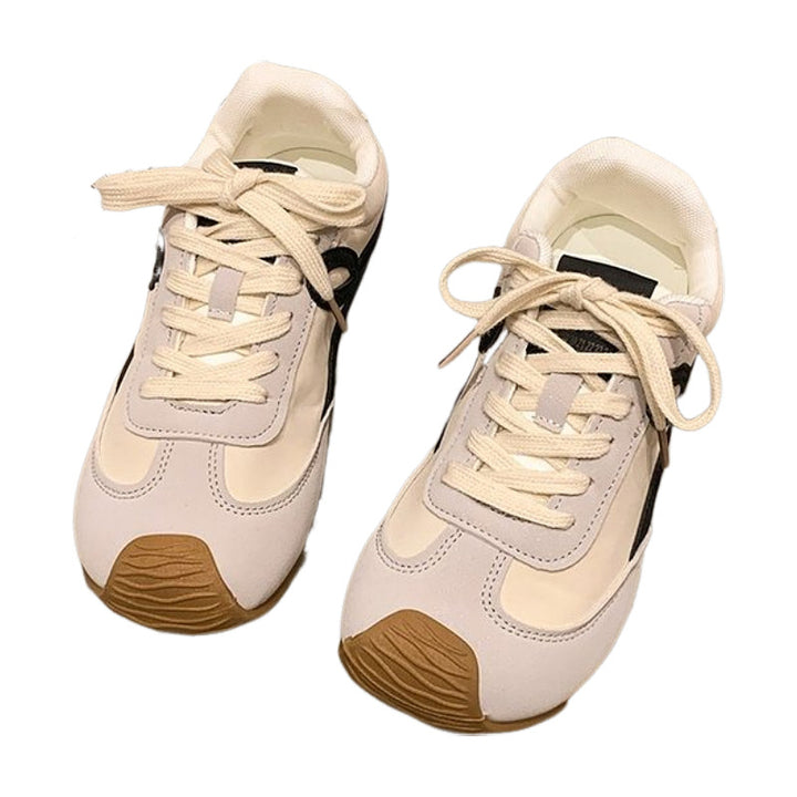 Dame Sneakers med moderne design og åndbar overfladestruktur Stilla