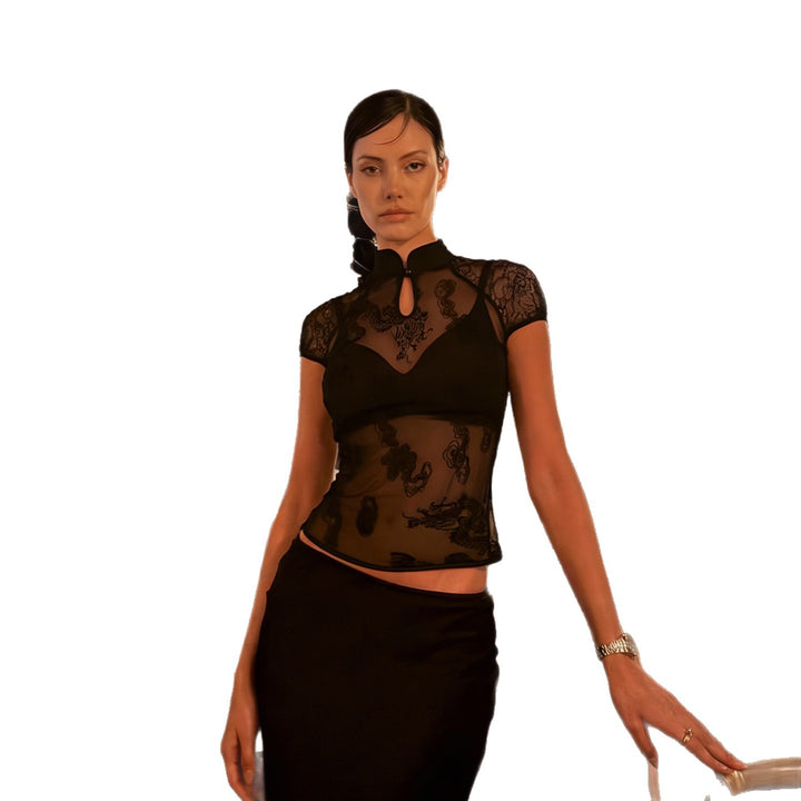 Dame elegant spids bluse med diskrete accenter Skovae