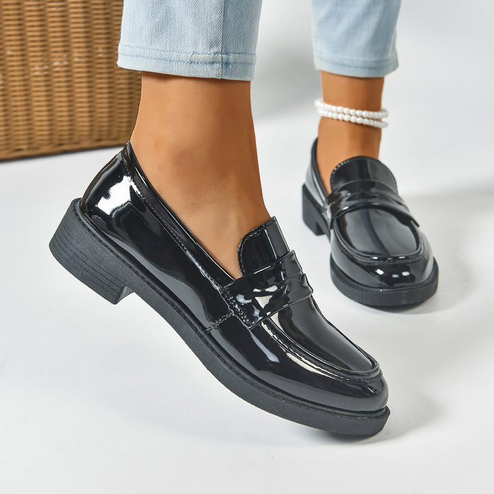 Dame Glinsende Loafers med moderne snit og behagelig sål Stilla