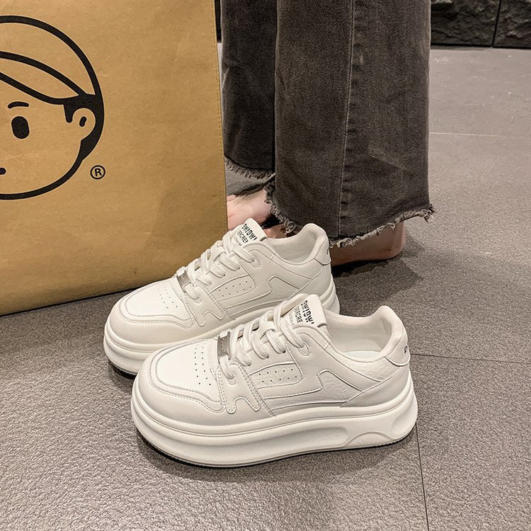 Dame sporty sneakers med dämpende sålstruktur og åndbart mesh-vareindlæg Stilla