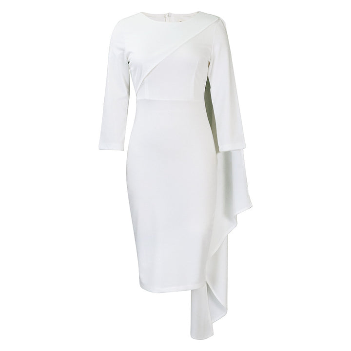 Dame elegant aftenkjole med asymmetrisk snit og flydende drapering Stilla