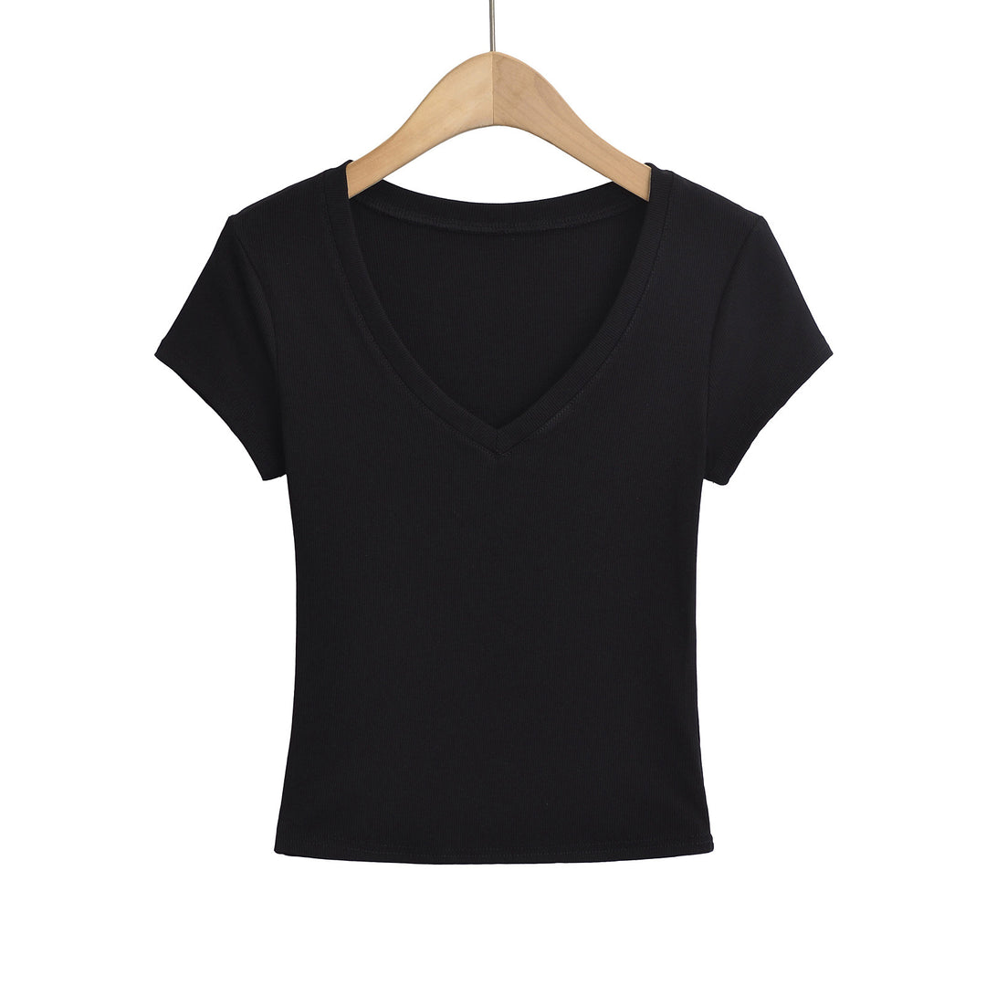 Dame cropped V-hals T-shirt i ribdesign med tætsiddende snit og korte ærmer Stilla