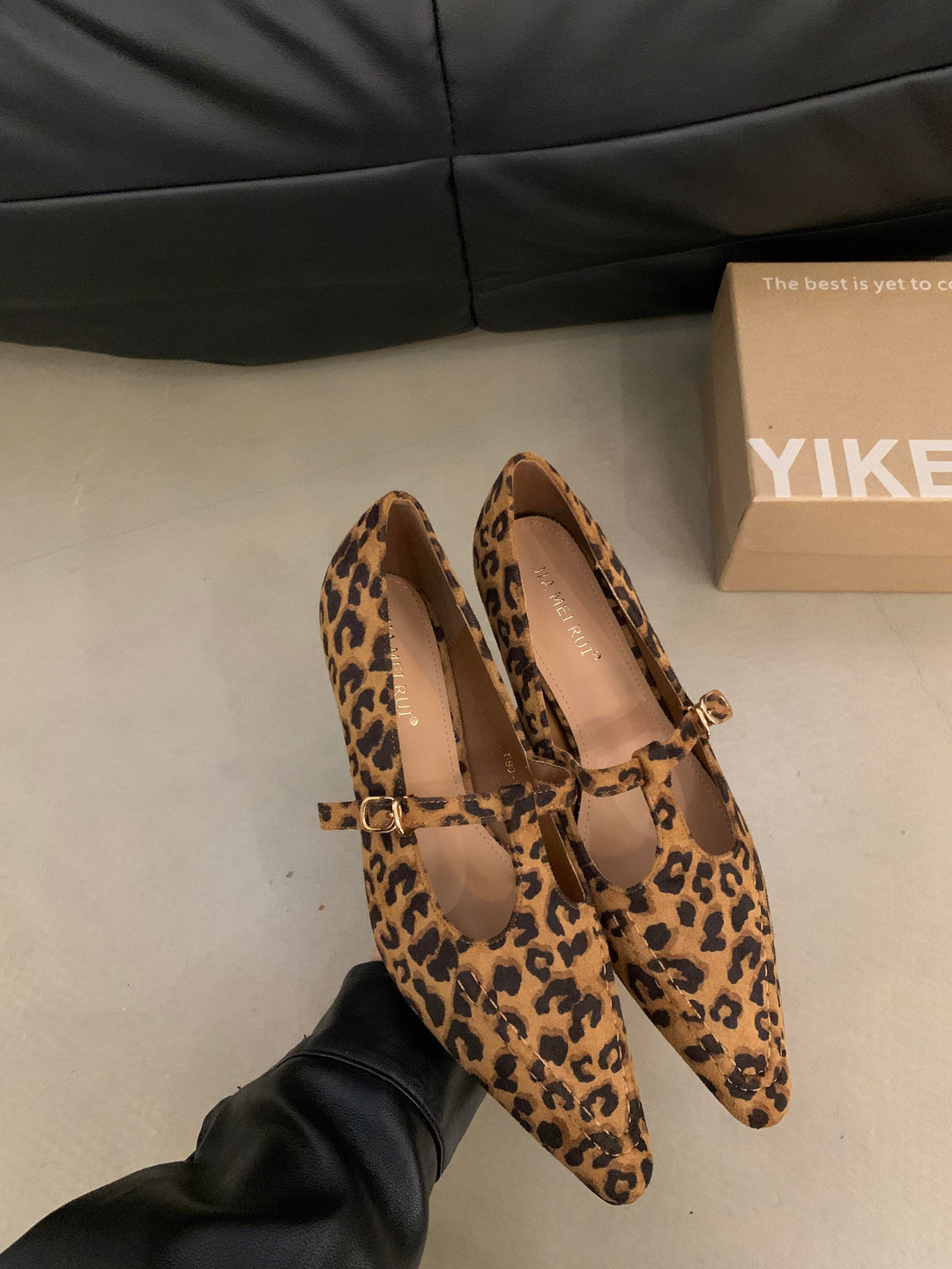 Dame Elegant Spids-Tå Slingback-Pumps med smart T-rem-design Stilla