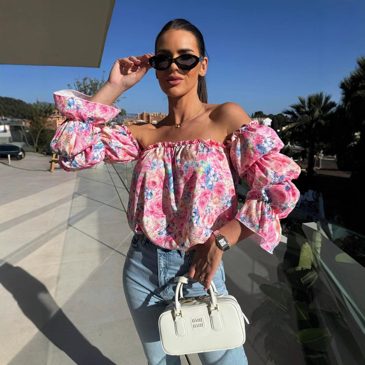 Dame Off-Shoulder Bluse med voluminøse ærmer og blomstret mønster Stilla