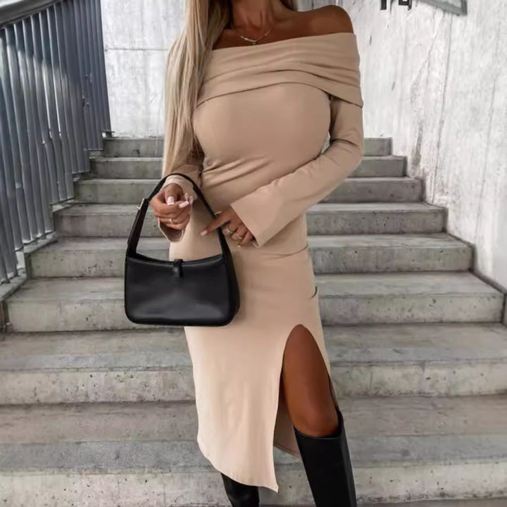 Dame Off-Shoulder Maxikjole med elegant split og lange ærmer Stilla