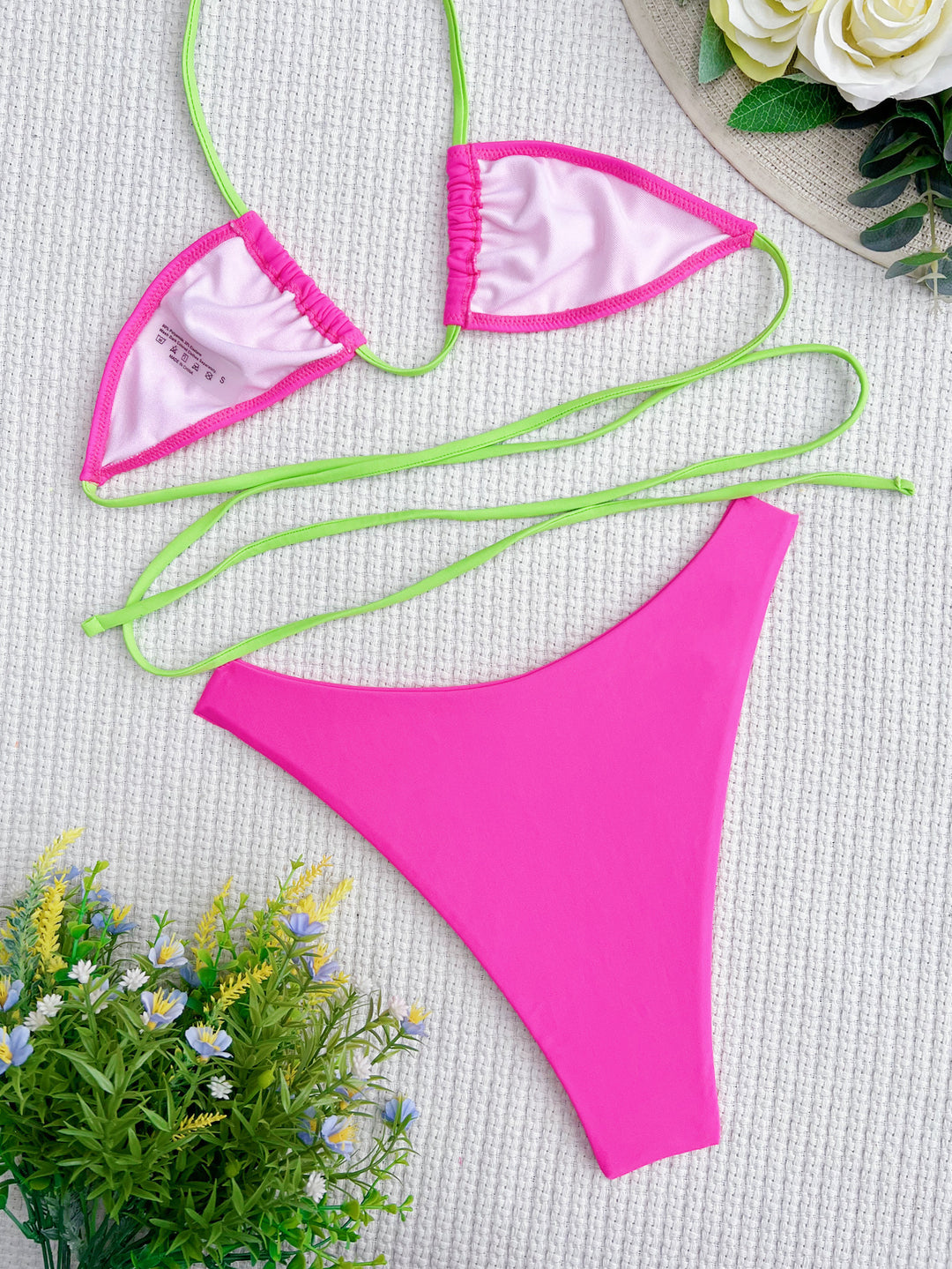 Dame Triangel-Bikini med stilige ringdetaljer Skovae