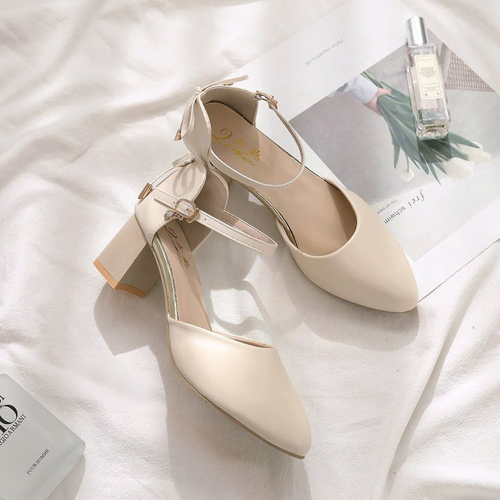 Dame elegante Slingback-pumps med moderne knude-detalje og stabil blokhæl Stilla