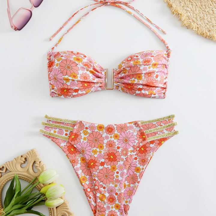 Dame Bandeau-bikini med justerbare stropper og elegant snit Skovae