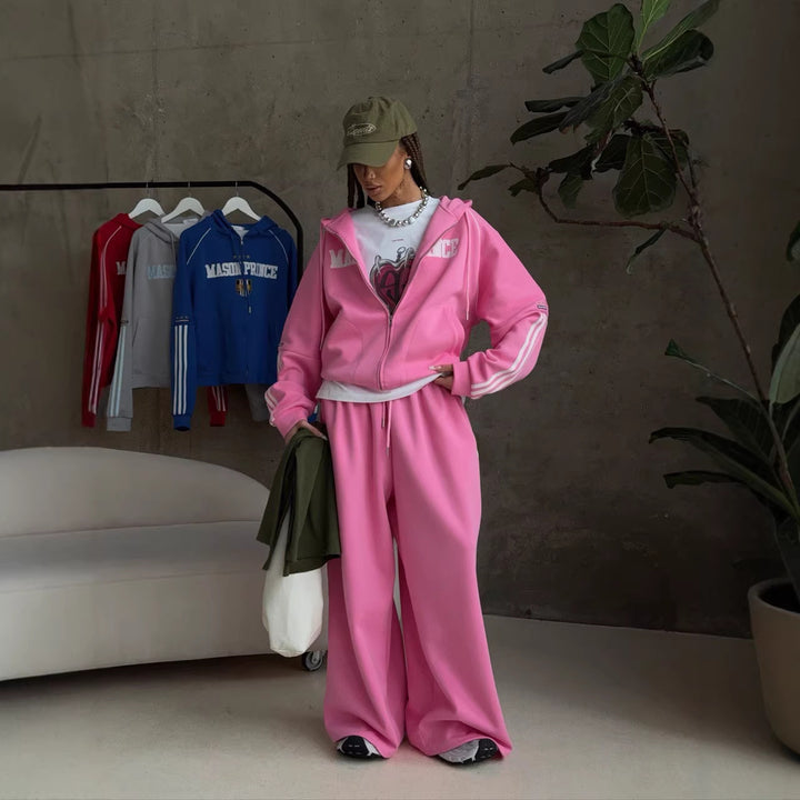 Kvinders sporty fritidssæt med løst skåret hoodie og løst pasformede bukser Stilla