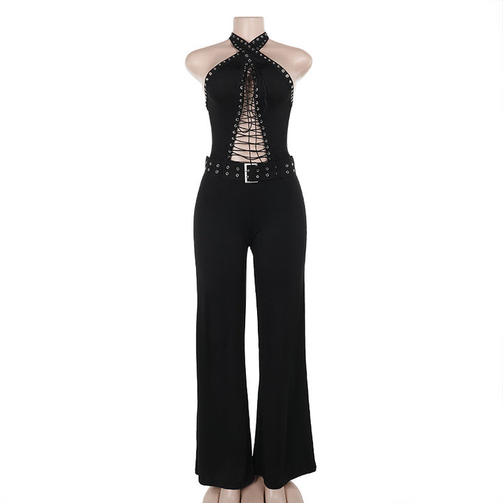 Dame tætsiddende jumpsuit med raffineret snøredesign Skovae