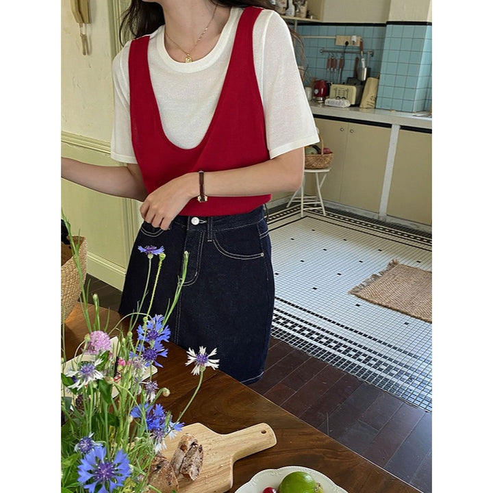Kvindernes denim mini nederdele i klassisk design Stilla