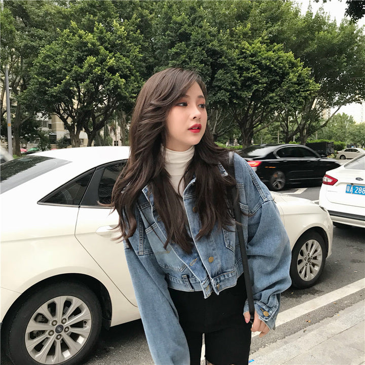 Women's cropped denim jacket with oversized cut Stilla