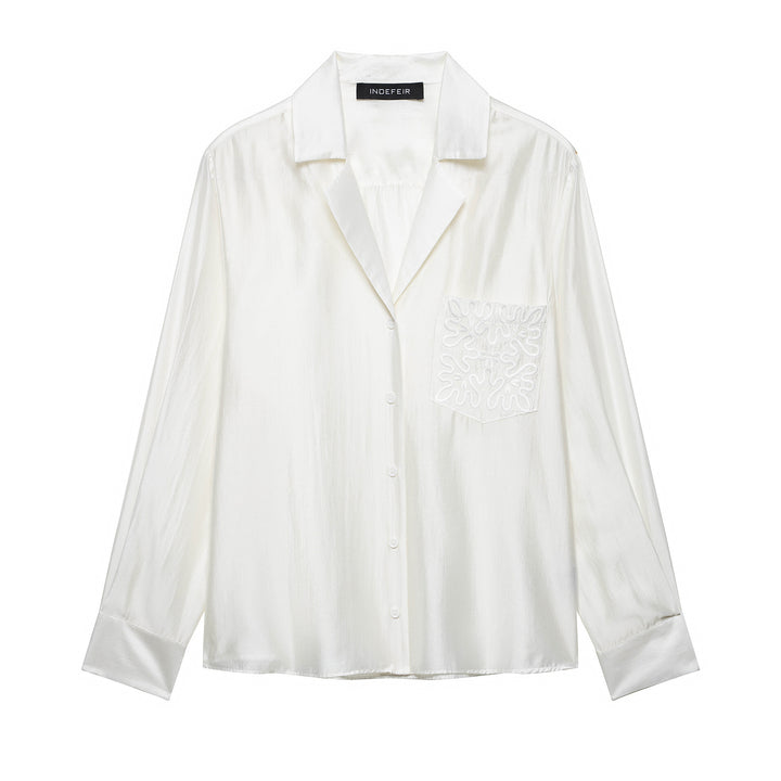 Femme Elegante Satin Knap-Op Shirt Stilla