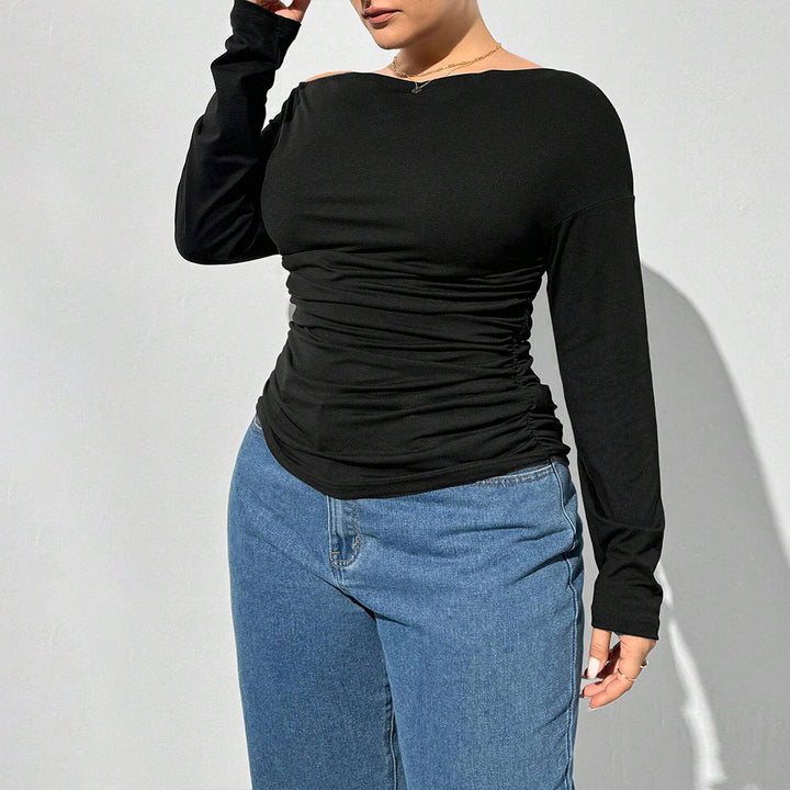 Dame afslappet top med off-shoulder design og rynkning Stilla