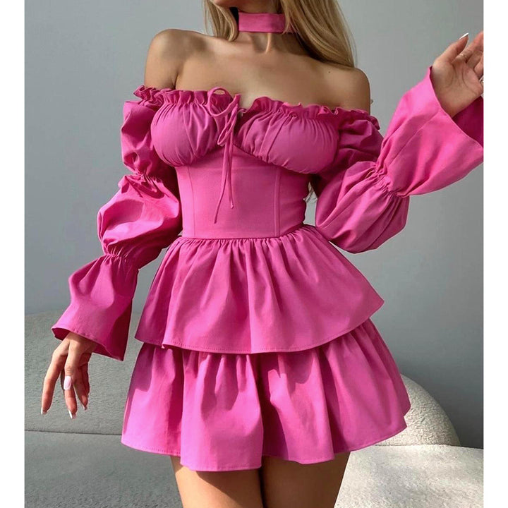 Dame Flirty Off-Shoulder Mini Kjole med Flæsekant Stilla