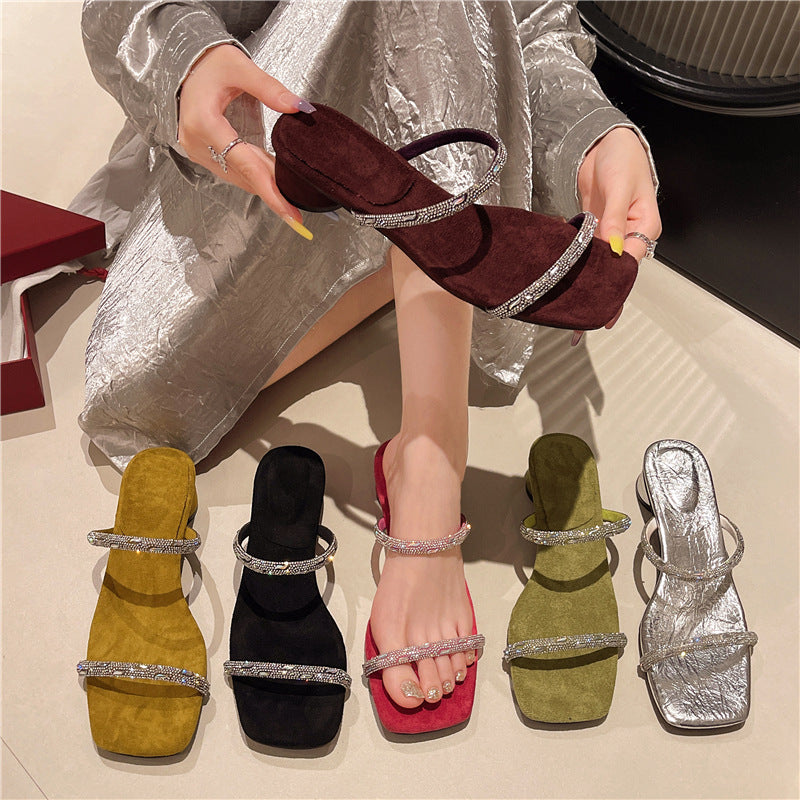 Femme Elegante Strappy Slide Sandaler med Rhinestone Accenter Stilla