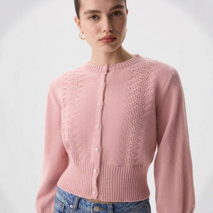 Kvinders cardigan med fint blonder mønster og elegante knapper Stilla