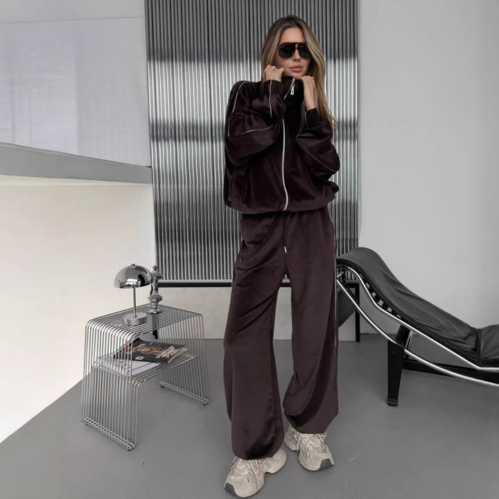 Kvinder Sporty Satin Tracksuit Chic & Stilig