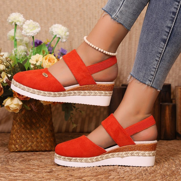 Dame Wedge-sandaler med elastisk remdesign og komfortabelt fodseng Stilla