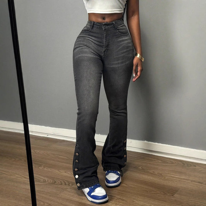 Dame Bootcut-Jeans med dekorative knapdetaljer og høj talje Stilla